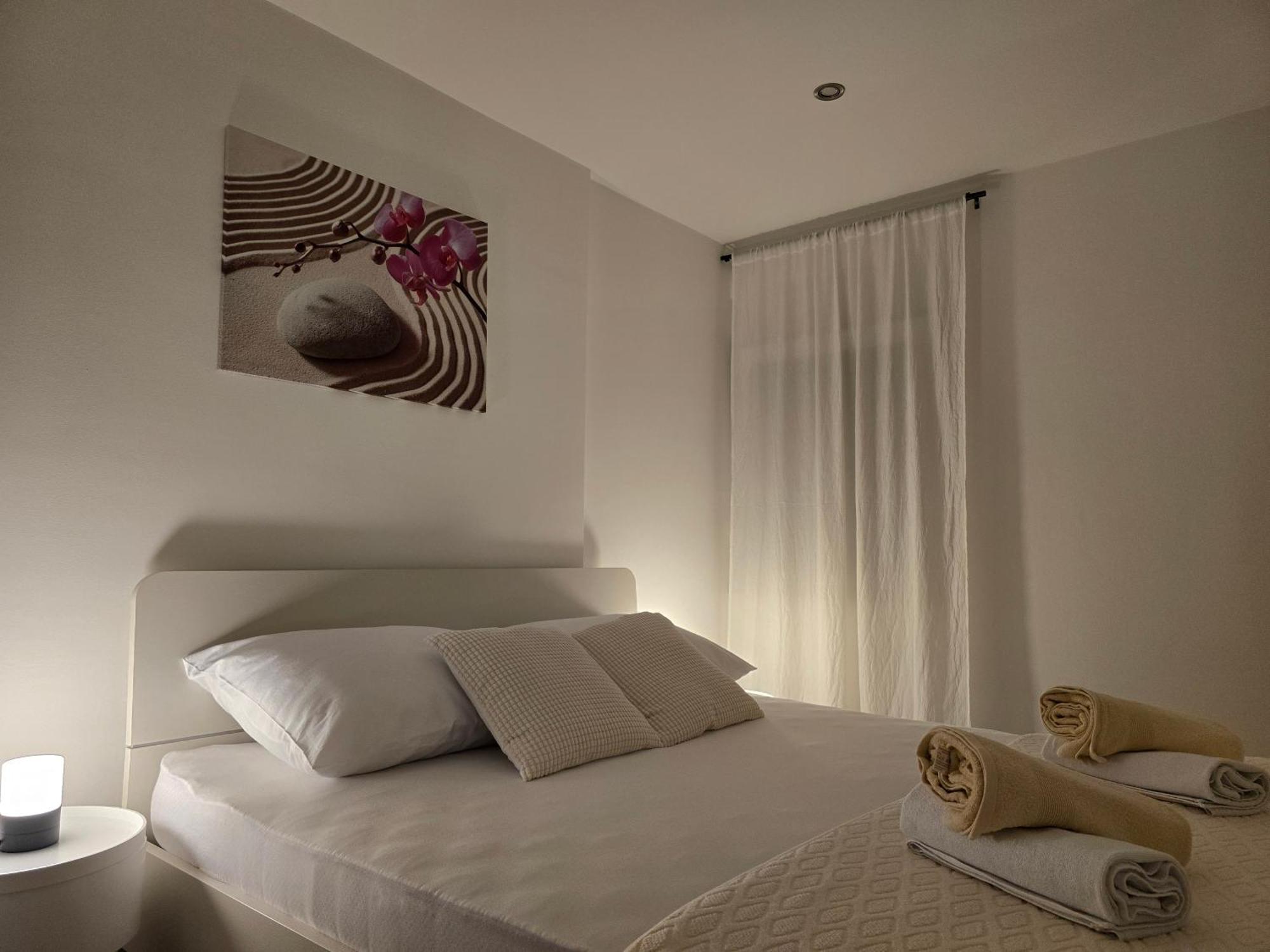 Apartment Blanca With Jacuzzi,Terase And Private Parking Kaštela Zewnętrze zdjęcie