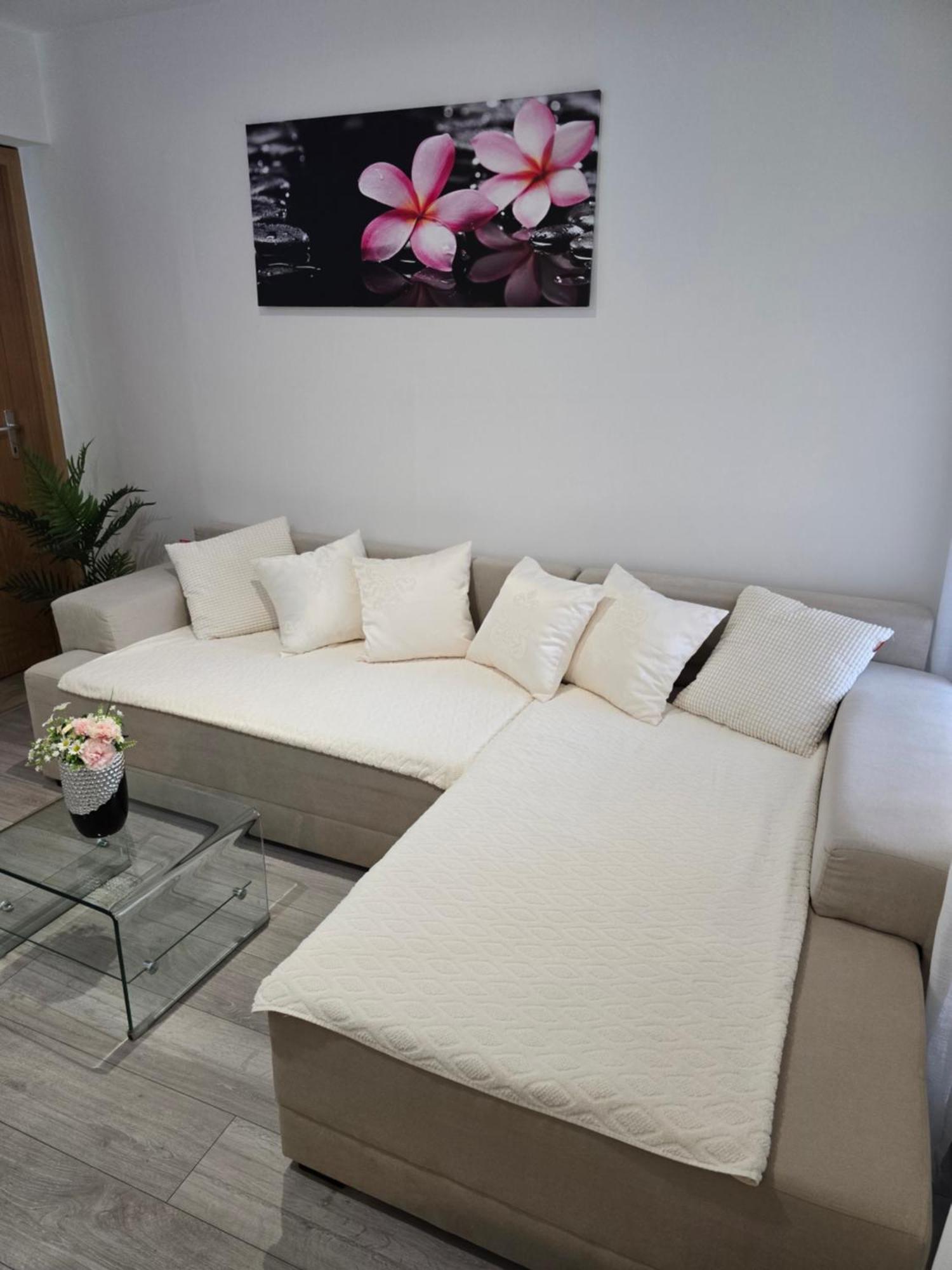 Apartment Blanca With Jacuzzi,Terase And Private Parking Kaštela Zewnętrze zdjęcie